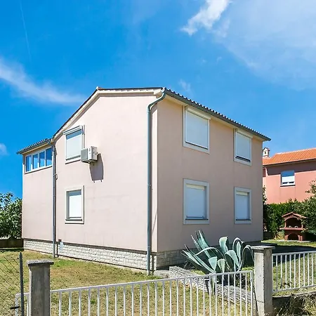 Holiday home Kemperle *