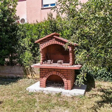 Holiday home Kemperle *